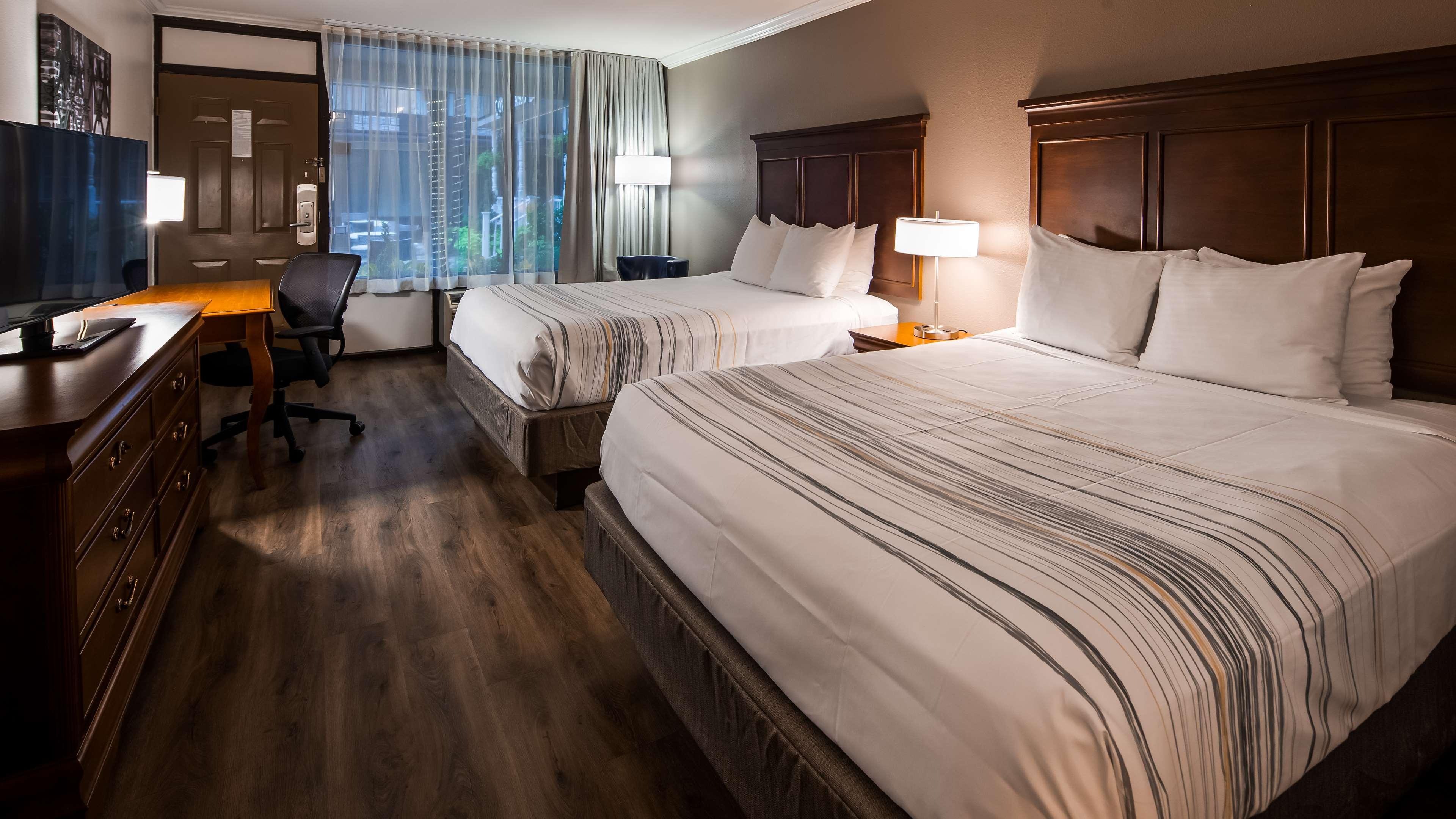 Best Western Plus Westbank Harvey Esterno foto