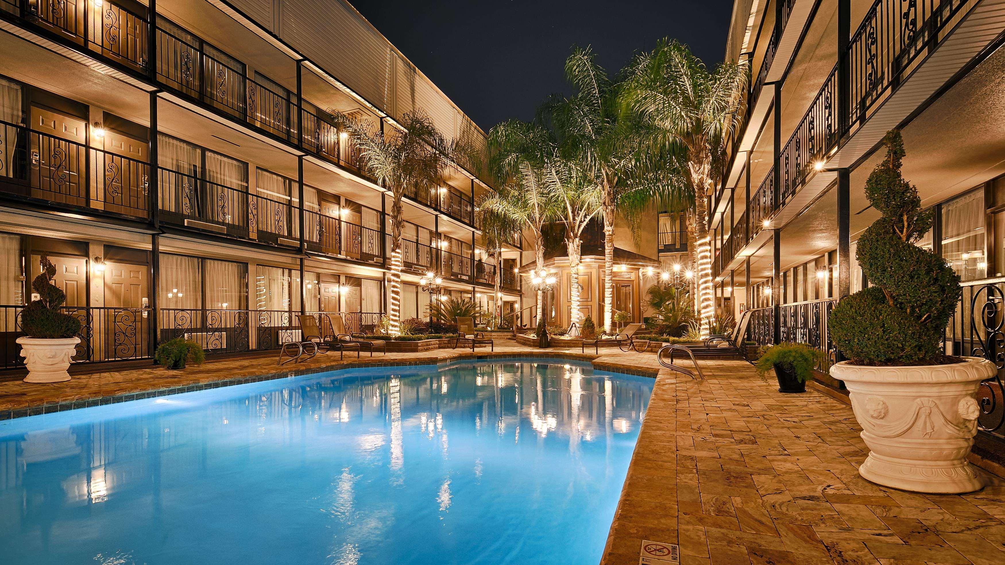 Best Western Plus Westbank Harvey Esterno foto
