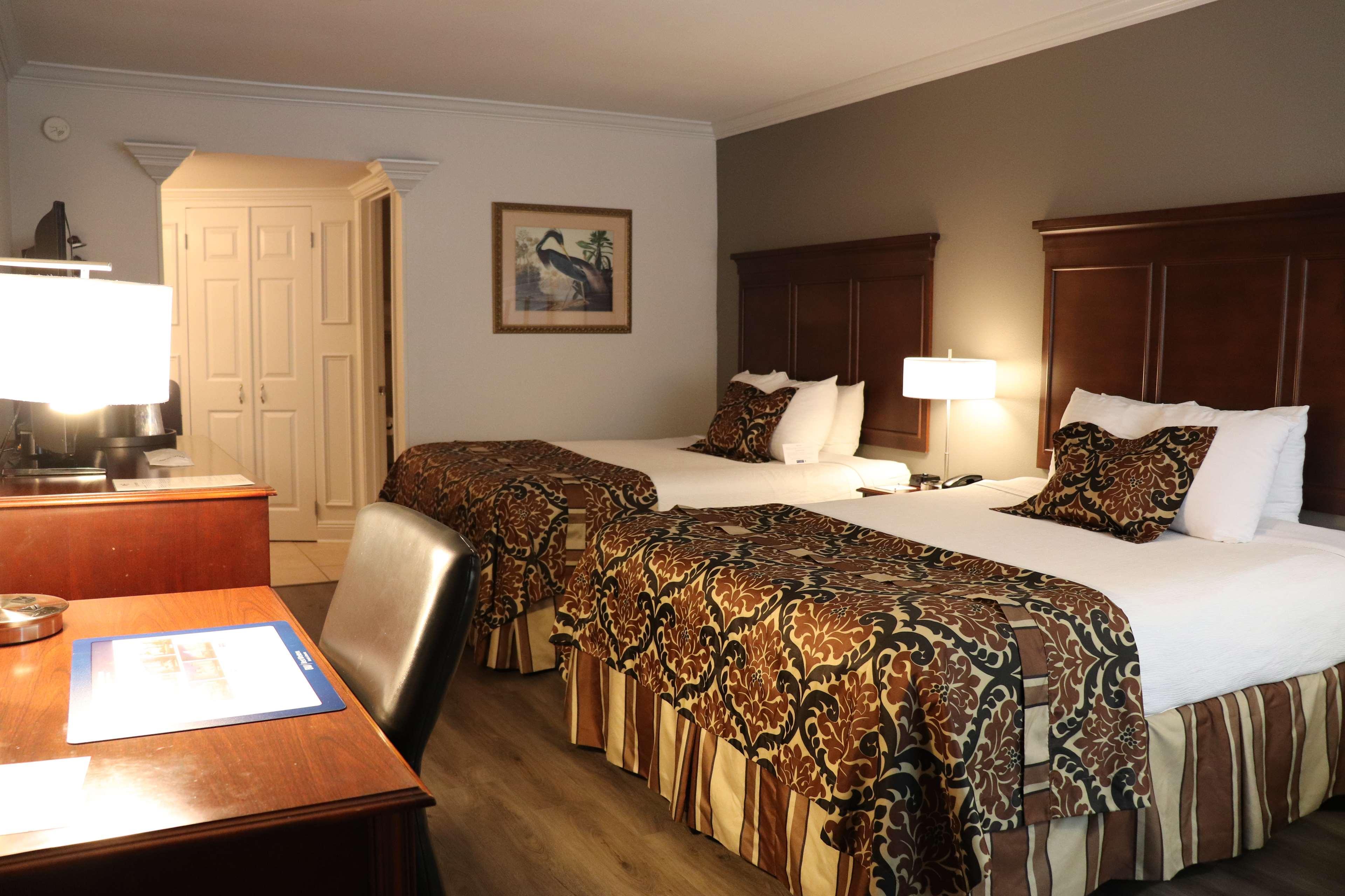Best Western Plus Westbank Harvey Esterno foto