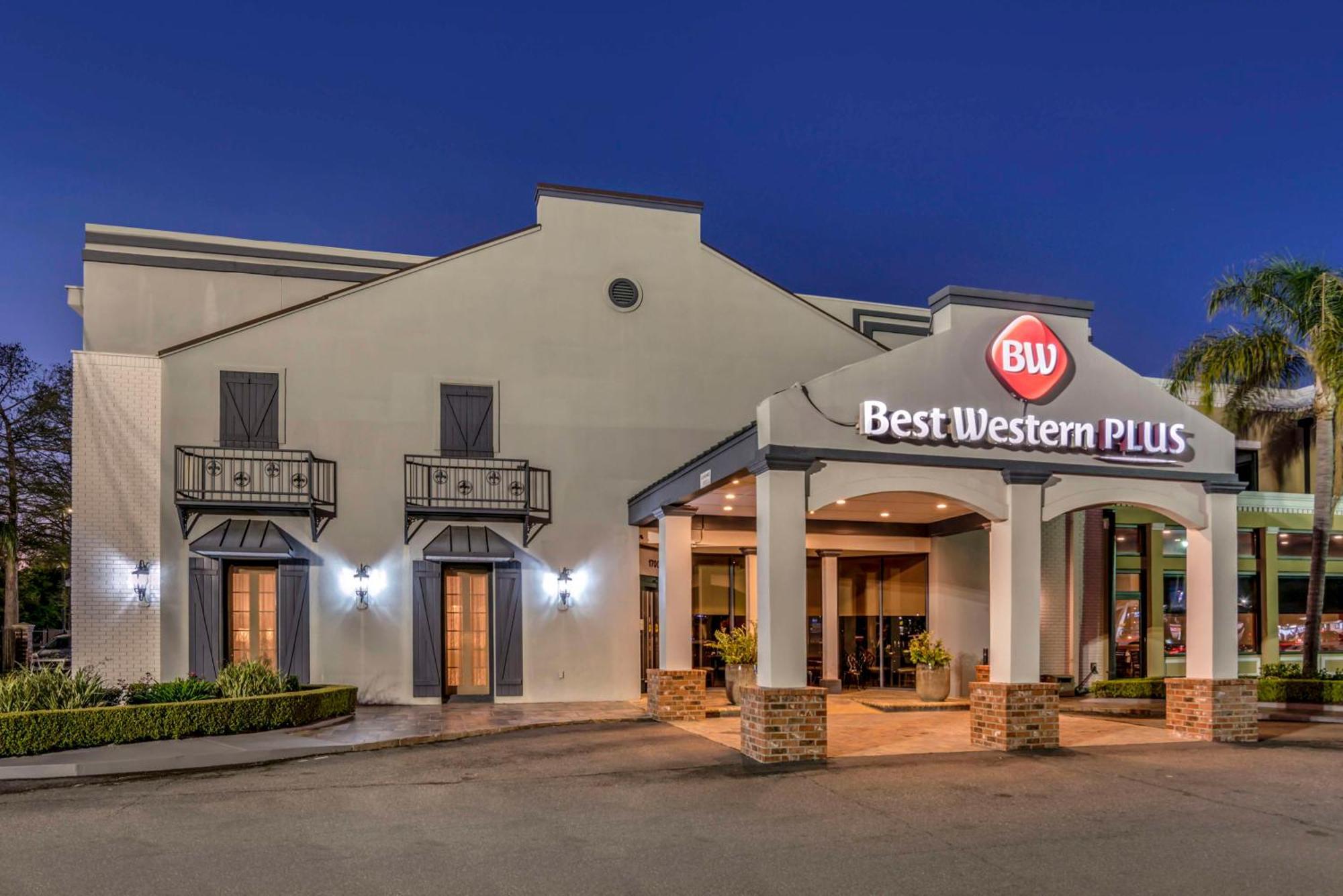 Best Western Plus Westbank Harvey Esterno foto