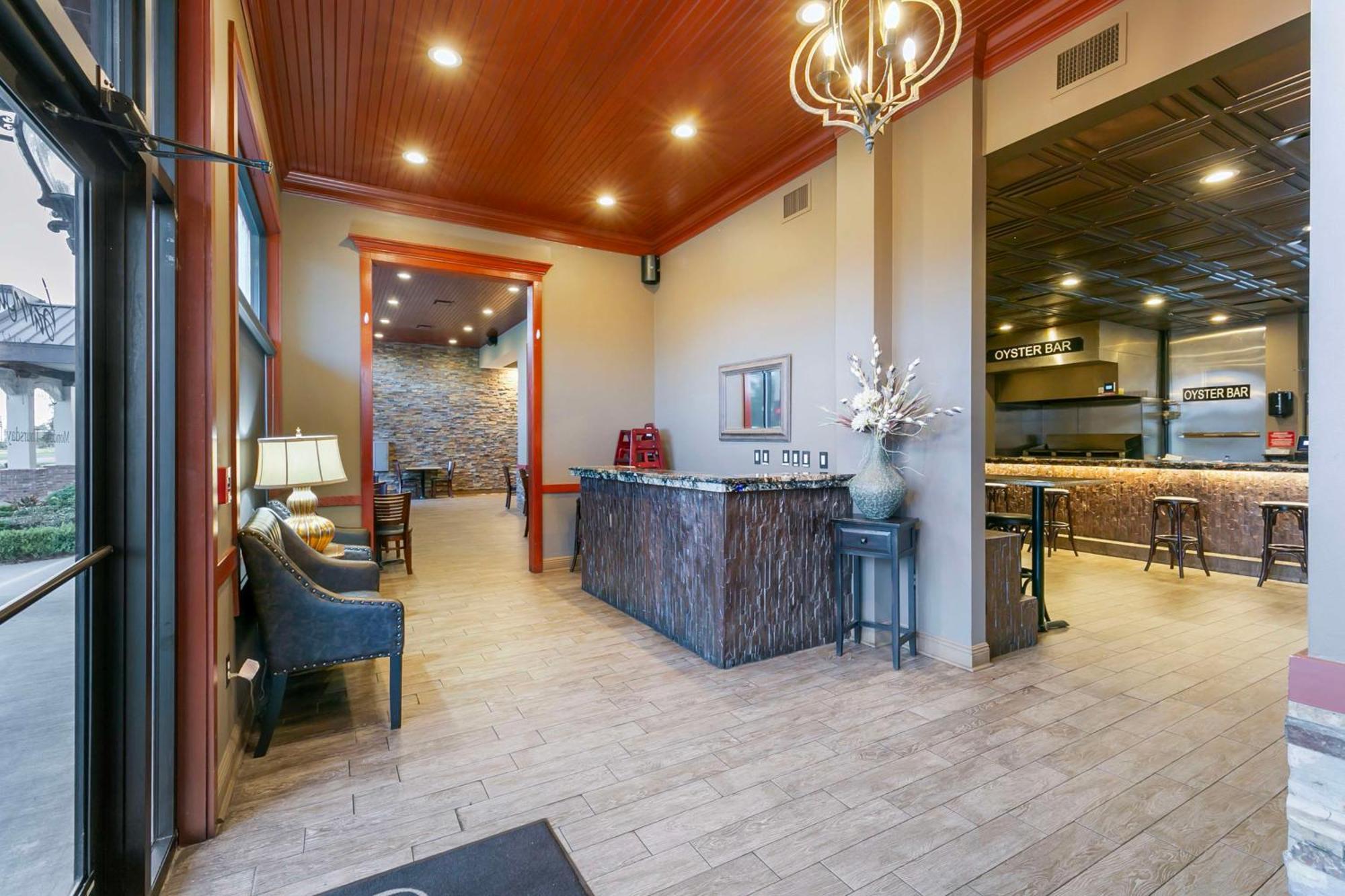 Best Western Plus Westbank Harvey Esterno foto