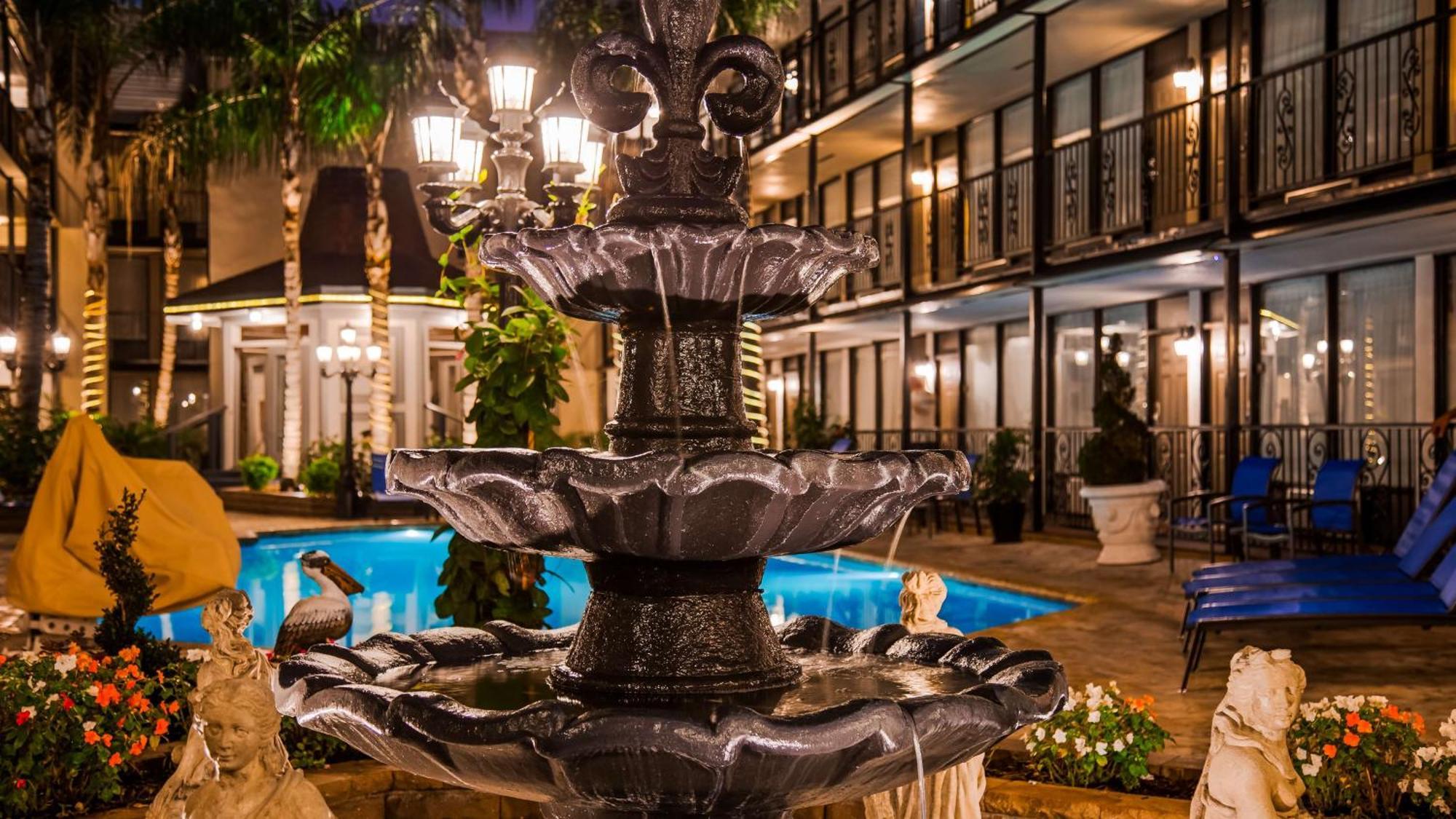 Best Western Plus Westbank Harvey Esterno foto